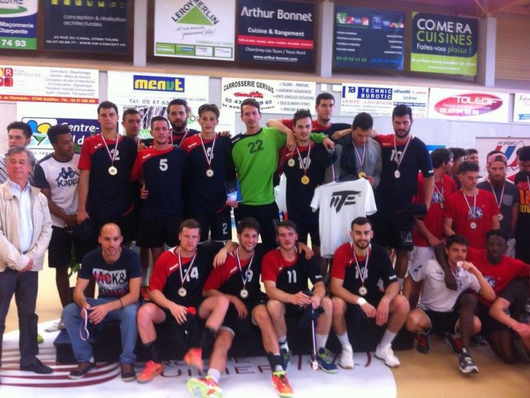 L’équipe masculine de handball est championne de France Elite 2016